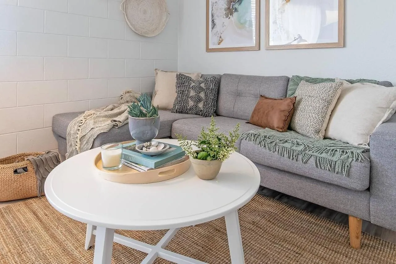 Scandi Beach Breeze Minutes From Glenelg Beach Adelaida